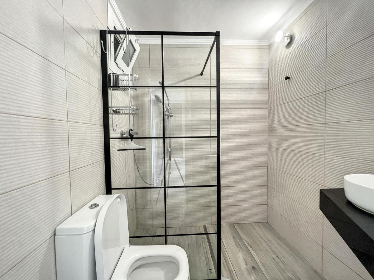 Alexandra 1 Era Linea De Mar, Fantastico Piso Tota Appartement Roses Buitenkant foto